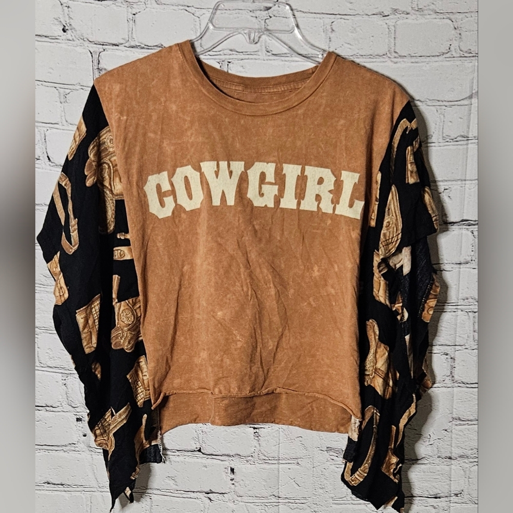 Cowgirl Graphic Pullover Top - Brown